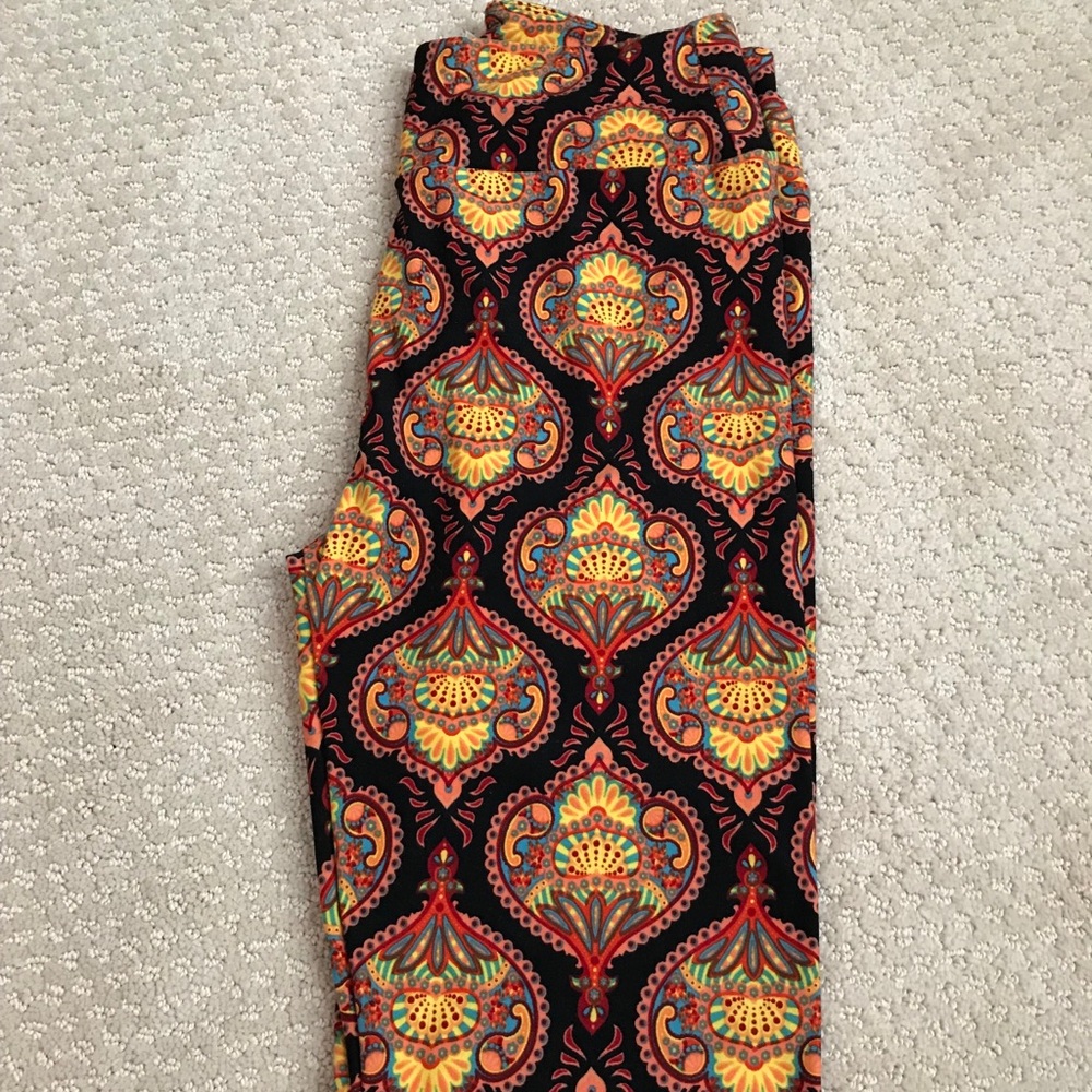 OS Lularoe Leggings, NWOT